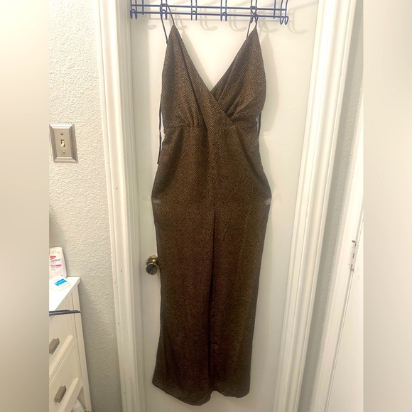 NWT | Emory Park Sleeveless brown Wide
Leg Jumpsuit size large - Picture 1 of 14